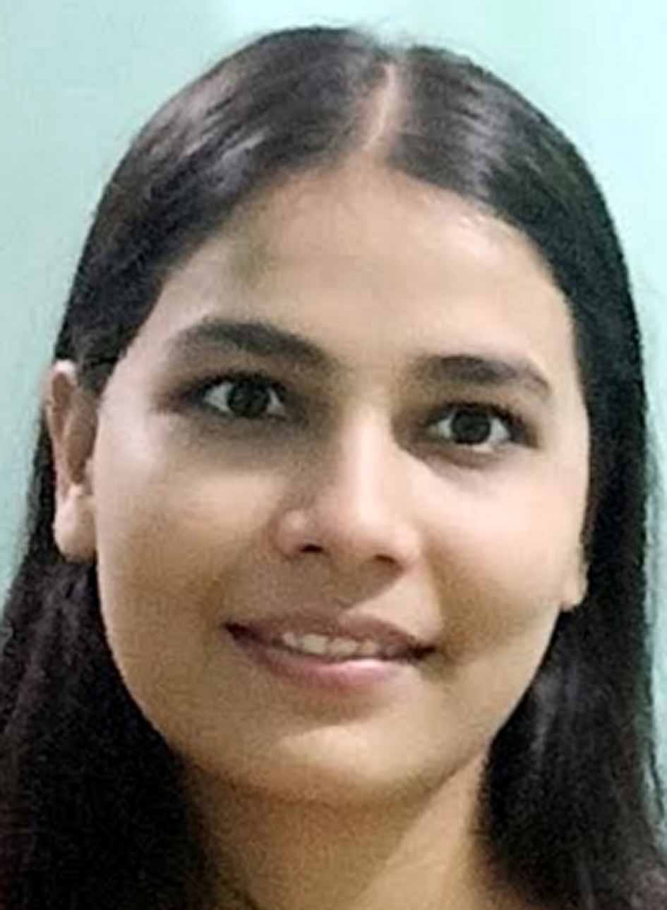 कासगंज यूक्रेन देश में फंसी छात्रा शिवानी सिंह कासगंज यूक्रेन देश में फंसी छात्रा शिवानी सिंह