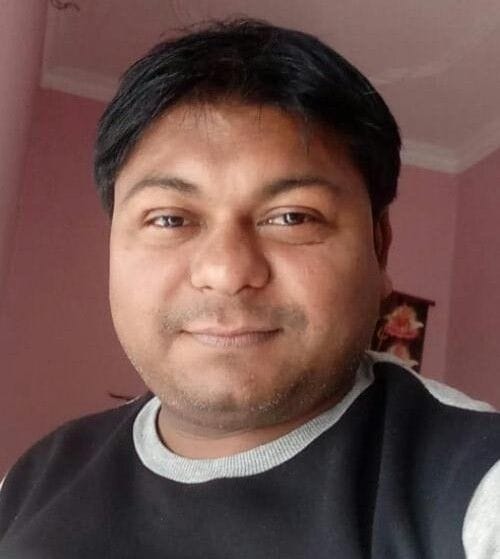 अरविंद तिवारी (सचिव, दैनिक रेल यात्री संघ, अलीगढ़) अरविंद तिवारी (सचिव, दैनिक रेल यात्री संघ, अलीगढ़)