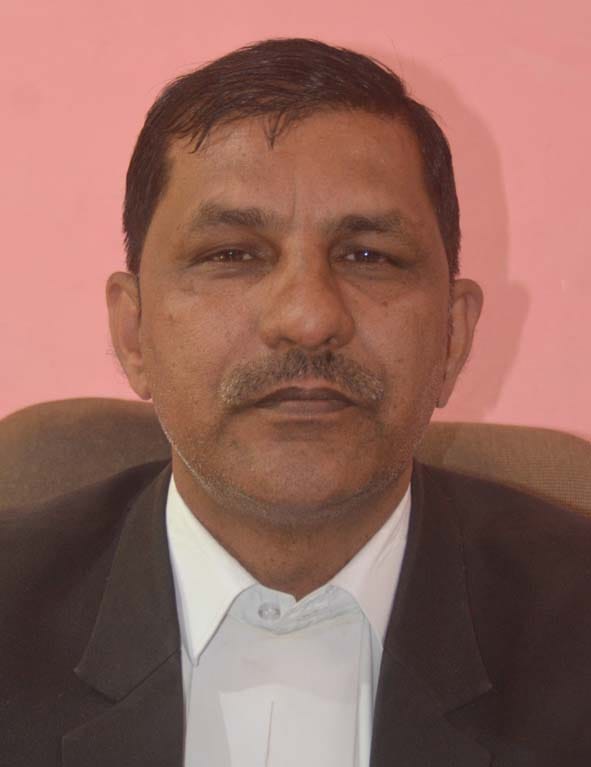 एडवोकेट अतुल प्रशांत त्यागी
