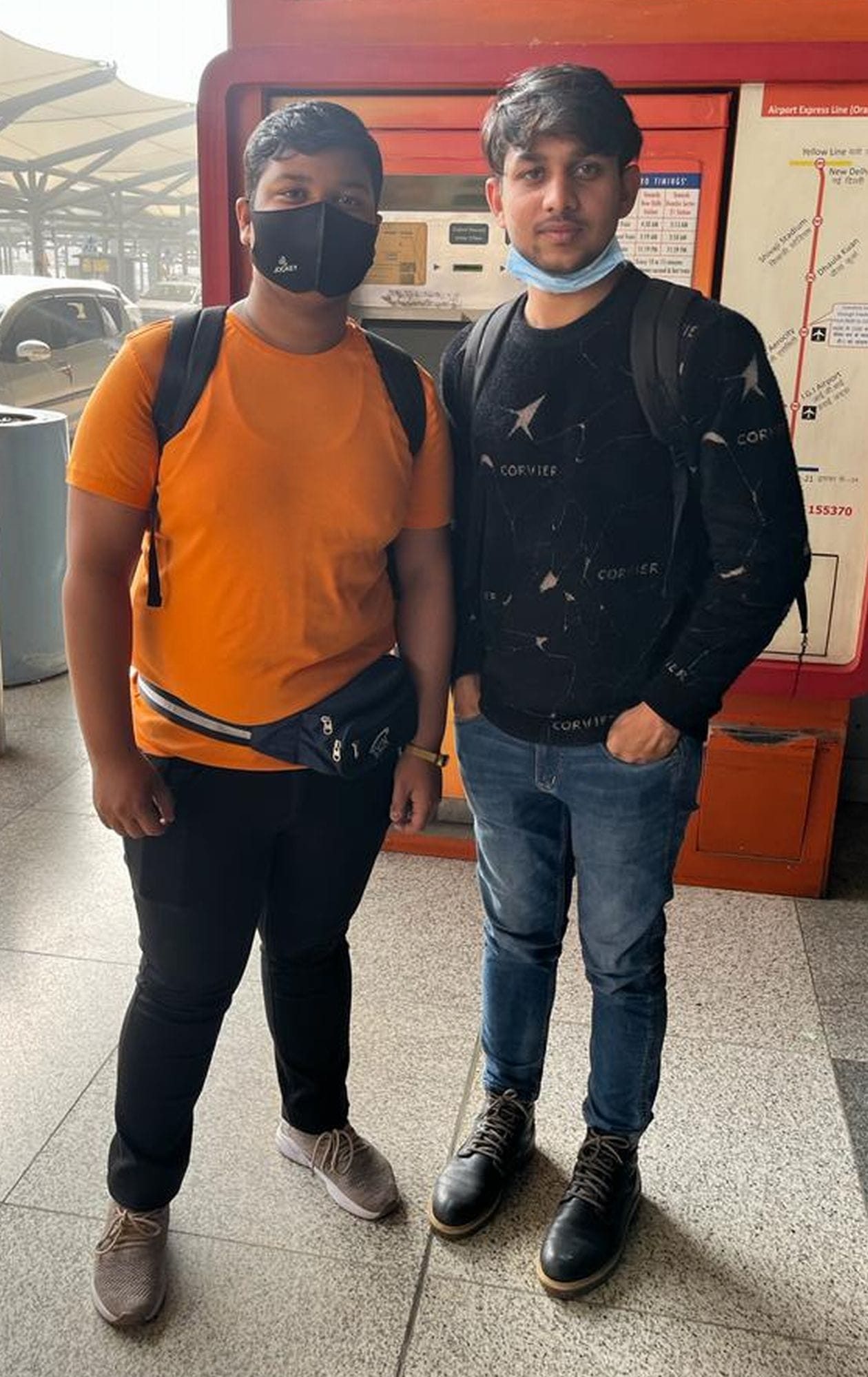 यूक्रेन से लौटे छात्र समीर और शादाब संवाद यूक्रेन से लौटे छात्र समीर और शादाब संवाद