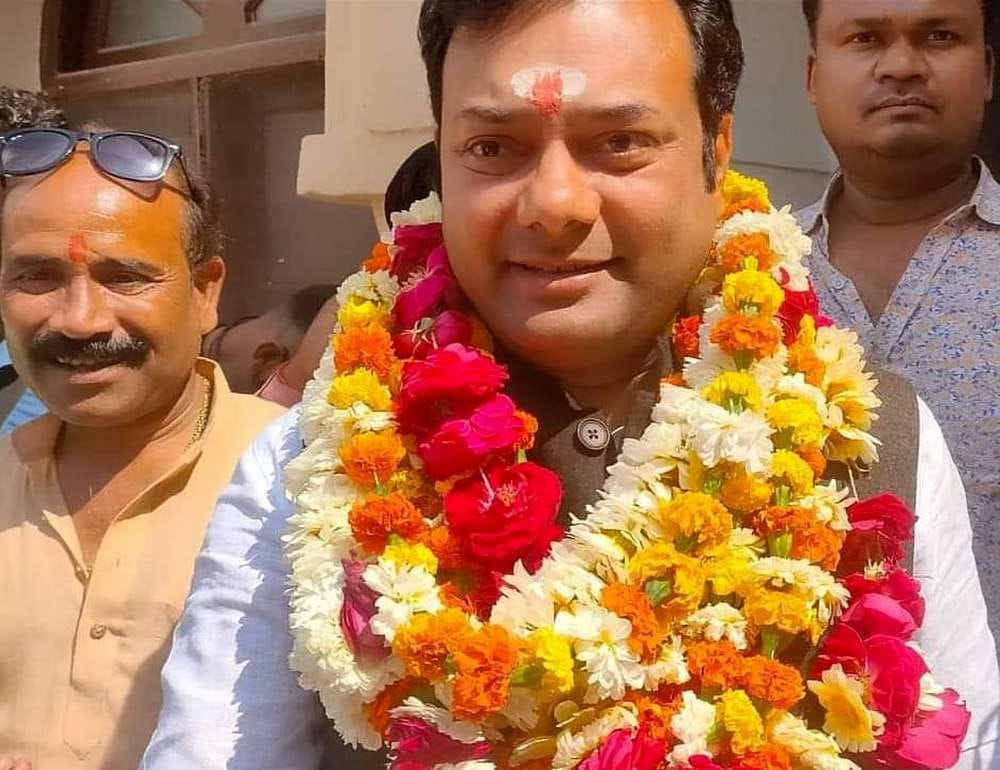 चरखारी सीट से भाजपा के विजयी प्रत्याशी बृजभूषण राजपूत।