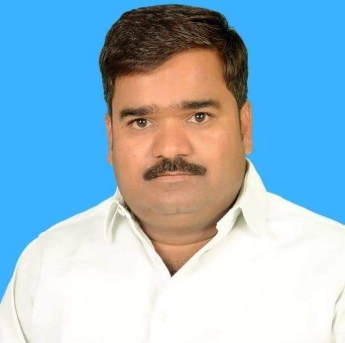 रटो-5-सपा के पूर्व विधायक वीर सिंह पटेल । संवाद रटो-5-सपा के पूर्व विधायक वीर सिंह पटेल । संवाद