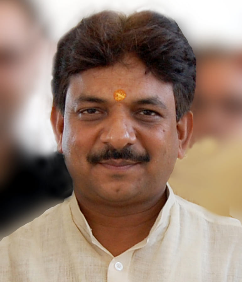 कपिलदेव।