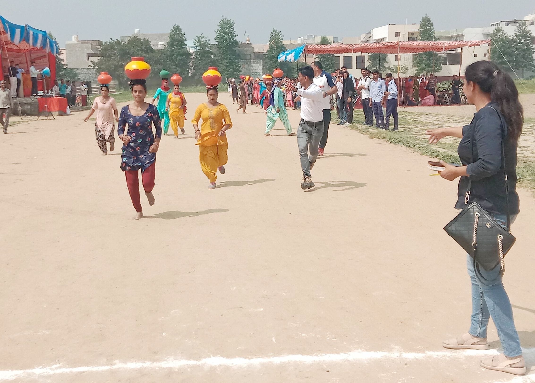 Sunita in matka race and Sushila won in potato race