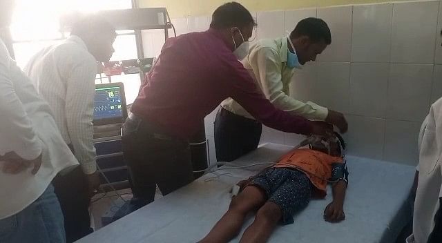 Auraiya News, les responsables de la santé ont couru après avoir été infecté par Corona