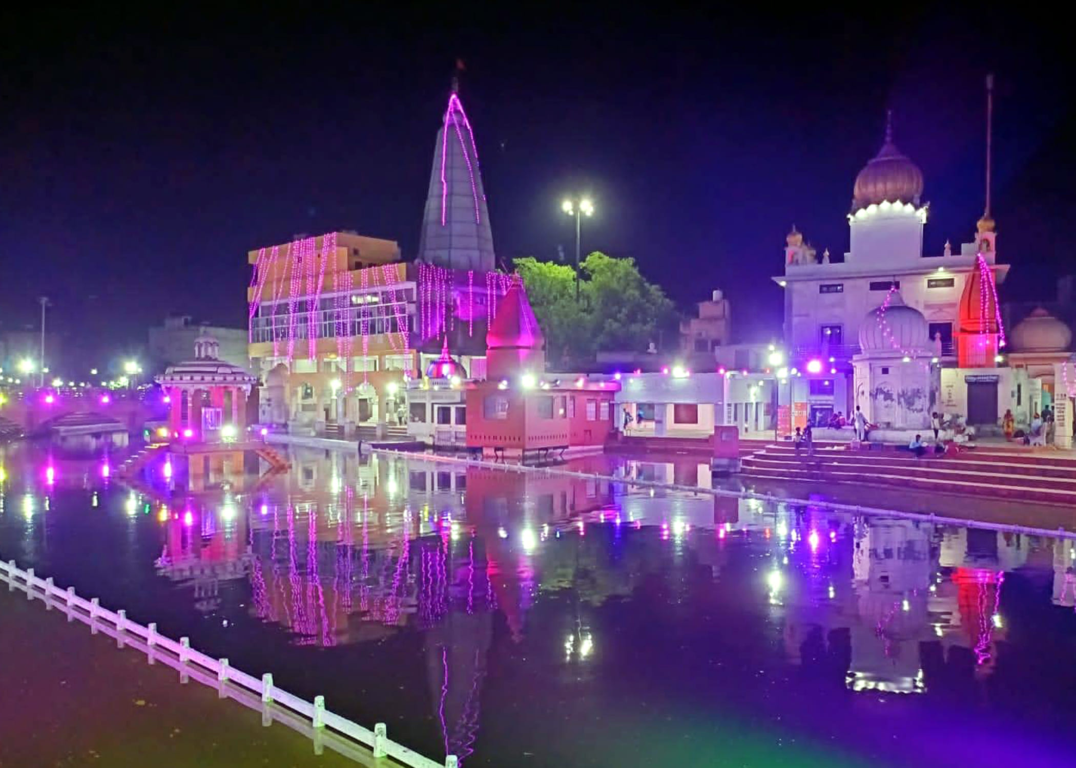 चैत्र चौदस मेले पर सजाया गया सरस्वती तीर्थ। संवाद चैत्र चौदस मेले पर सजाया गया सरस्वती तीर्थ। संवाद