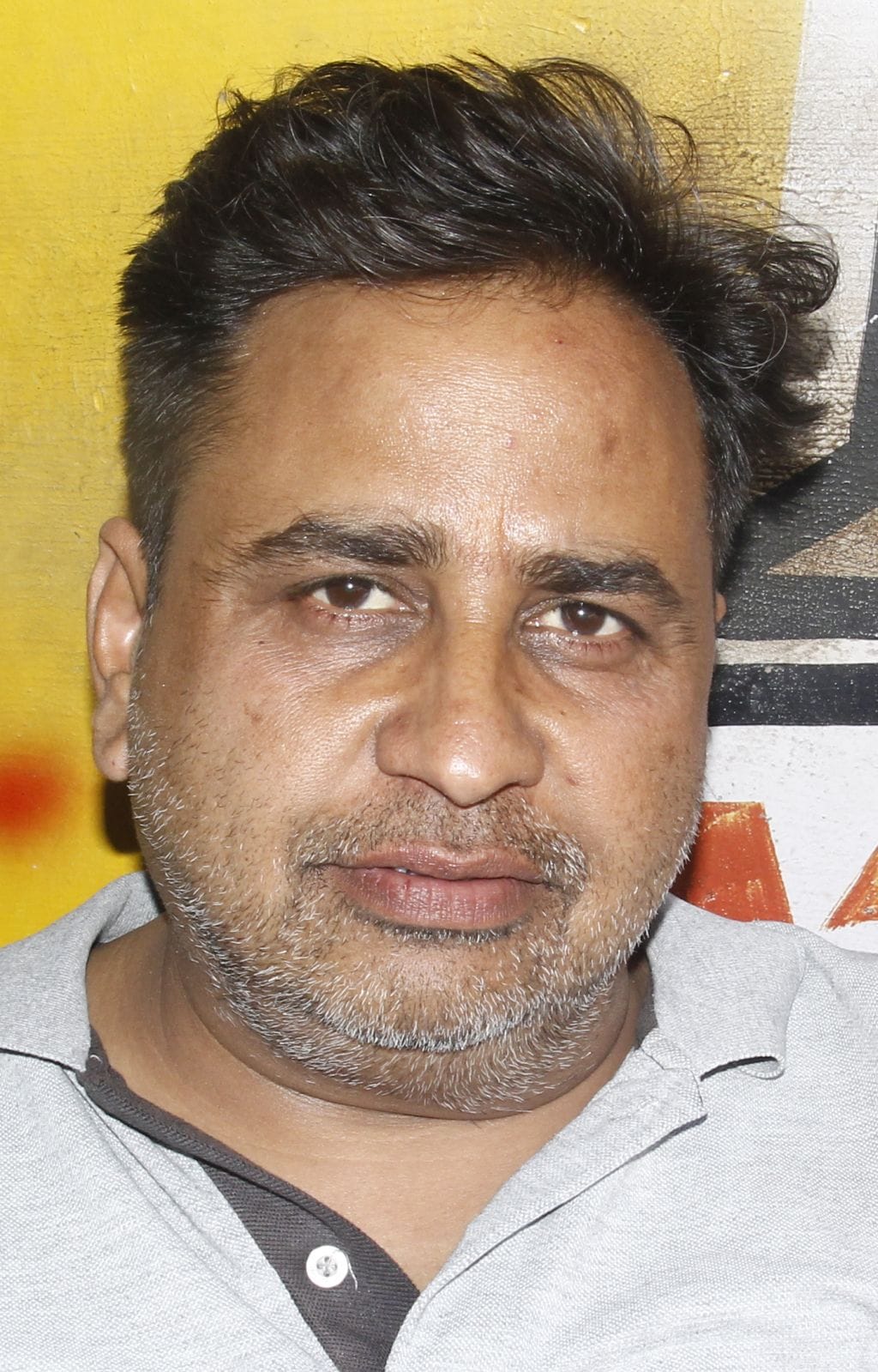 मनीष।