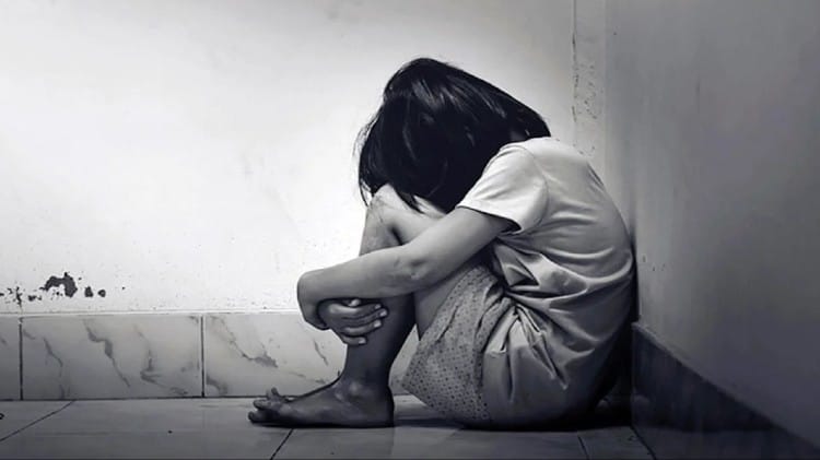 Father Was Raping 10-year-old Daughter In Madhya Pradesh For A Year,  Narrated The Incident To Brother - Mp में रिश्तों का कत्ल: 10 साल की बच्ची  से दुष्कर्म करता था बाप, नाबालिग