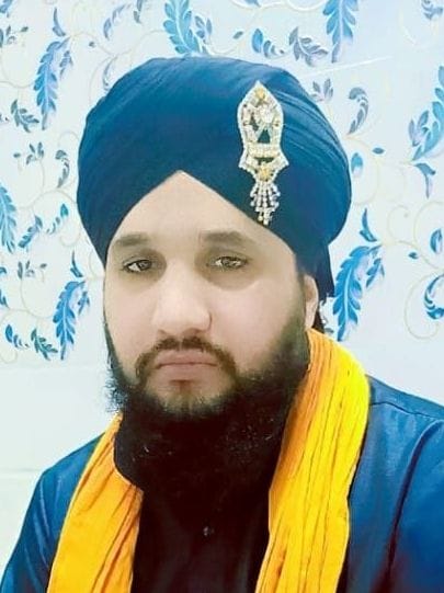 मुफ्ती मुनाजिर हुसैन, शहर इमाम। मुफ्ती मुनाजिर हुसैन, शहर इमाम।