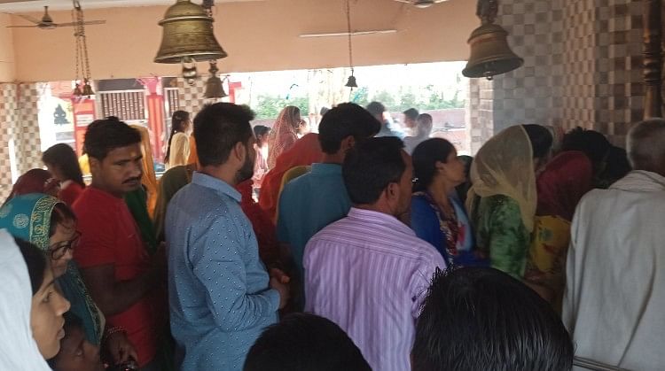 Temple, navrat – Adorer Kushmanda Mata et rechercher les bénédictions de la santé