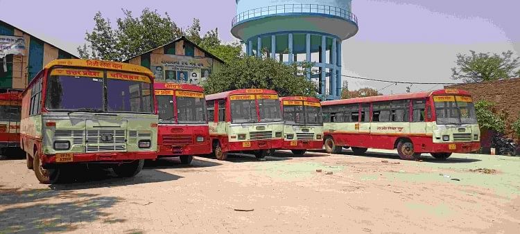 Auraiya News – Le trésor des routes sera rempli de 49 bus engagés dans les élections