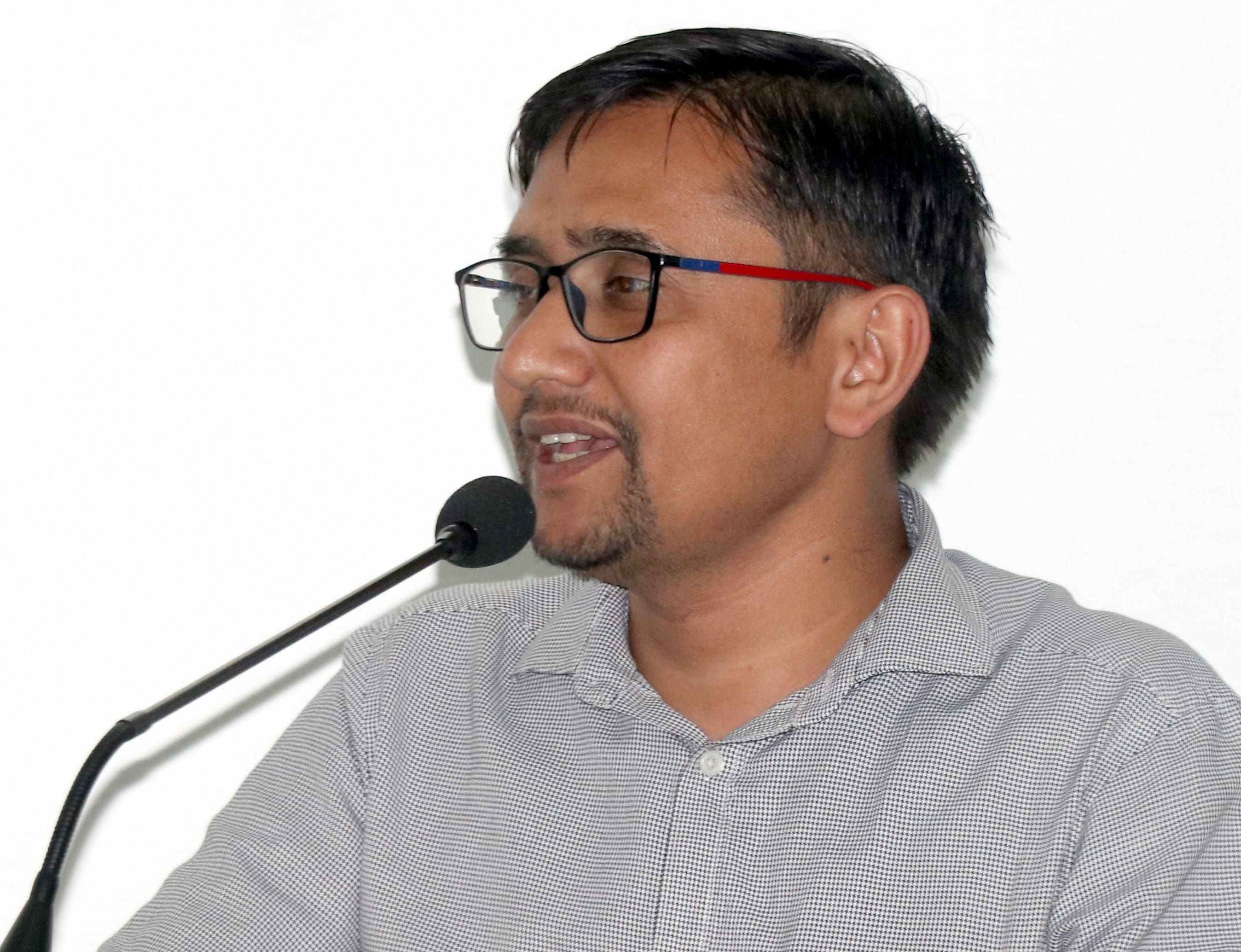 बिजनौर के विवेक कॉलेज में अमर उजाला के अपराजिता कार्यक्रम को संबोधित करते शिक्षक डॉ हितेश शर्मा? बिजनौर के विवेक कॉलेज में अमर उजाला के अपराजिता कार्यक्रम को संबोधित करते शिक्षक डॉ हितेश शर्मा?