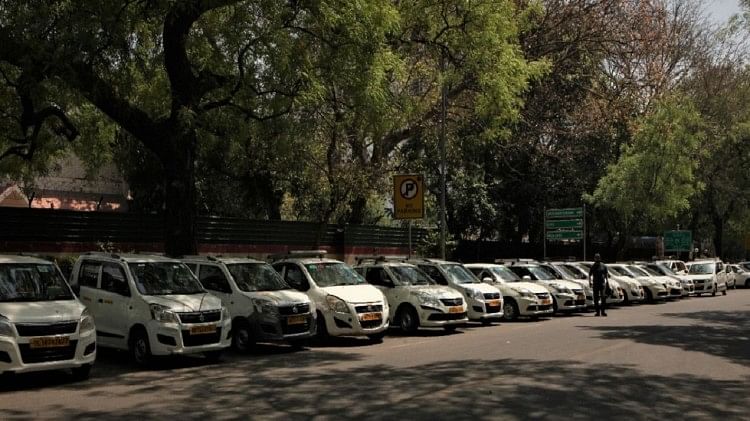 Les chauffeurs de taxi ont manifesté à Jantar Mantar, ont donné un tel avertissement, les problèmes peuvent augmenter