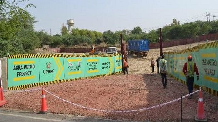 Métro d’Agra : le sol a été retiré à 40 mètres sous terre avant le creusement du tunnel, les travaux se poursuivront après enquête