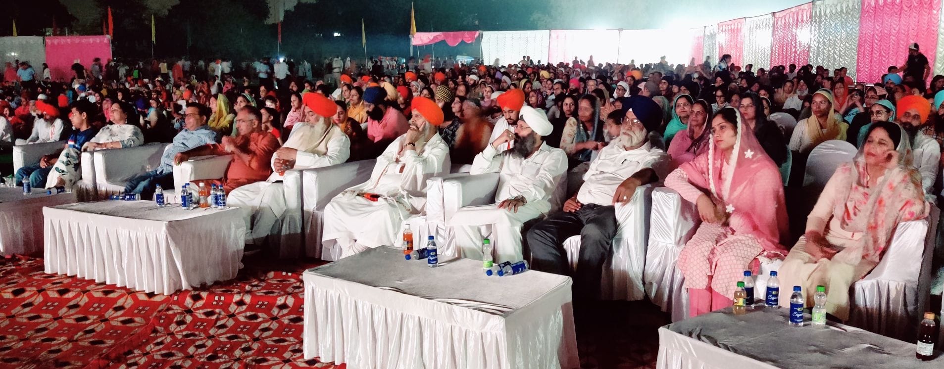 पानीपत। पानीपत के शिवाजी स्टडियम में आयोजित हिंद दी चादर लाइड एंड साउंड शो के दौरान मौजूद मेयर अव पानीपत। पानीपत के शिवाजी स्टडियम में आयोजित हिंद दी चादर लाइड एंड साउंड शो के दौरान मौजूद मेयर अव