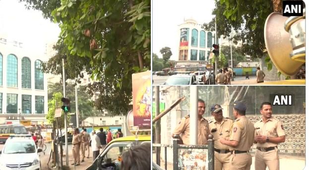लाउडस्पीकर विवाद: एमएनएस ने शिवसेना भवन के बाहर किया हनुमान चालीसा का पाठ,  भारी संख्या में पुलिस बल की तैनाती - India News In Hindi