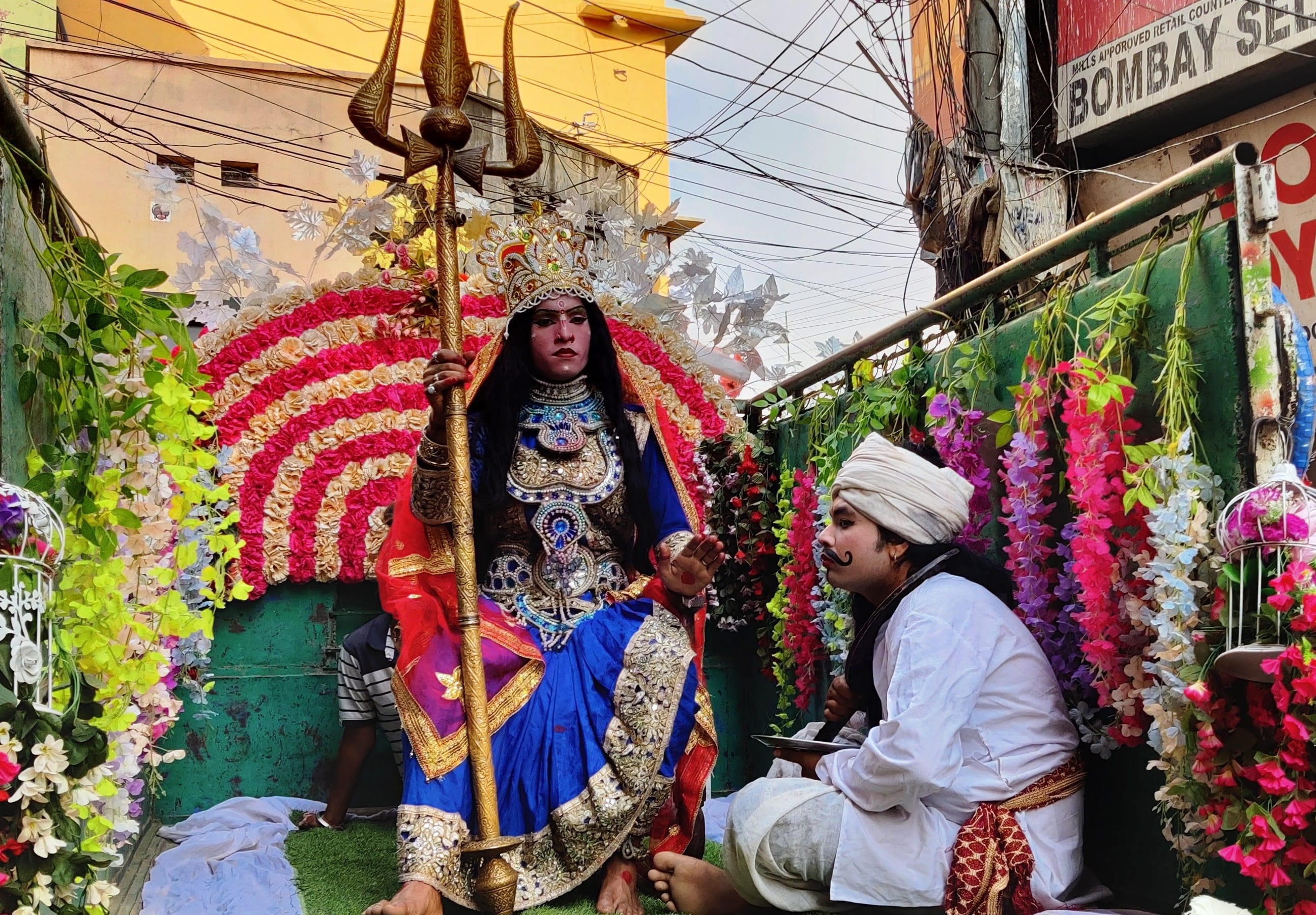 उधमपुर: सनातन धर्म सभा की ओर से रामनवमी के उपलक्ष पर निकाली गई शोभायात्रा. उधमपुर: सनातन धर्म सभा की ओर से रामनवमी के उपलक्ष पर निकाली गई शोभायात्रा.