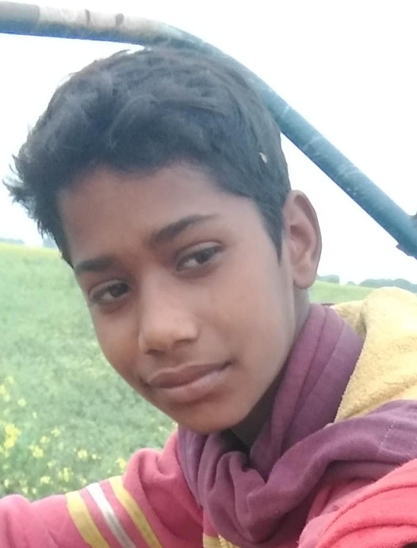 शिवपूजन ,कछवां क्षेत्र के धनुंपुर घाट पर डूबे किशोर की फाइल फोटो।
