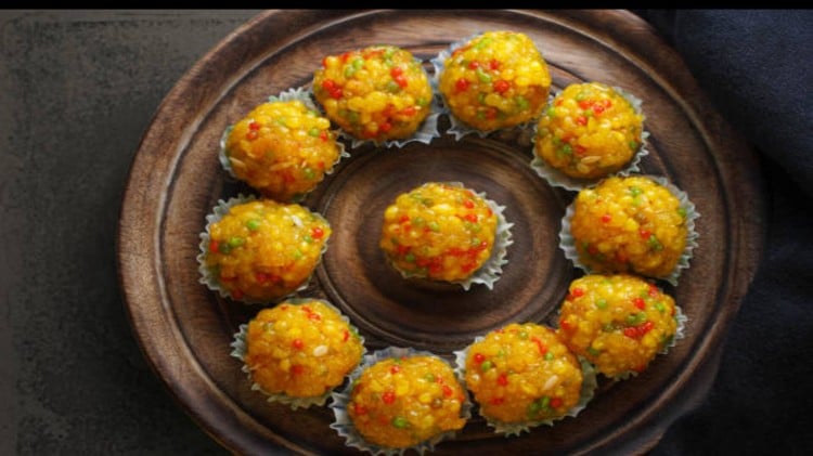 Ganesh Chaturthi: गणेश चतुर्थी पर गणपति बप्पा को लगाएं इन 5 तरह के मोदक का भोग 5 laddu