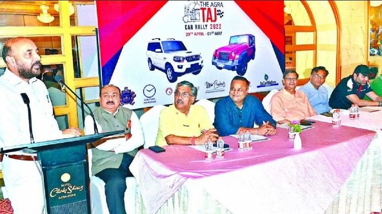 Agra: Les participants de Dubaï rempliront également le Taj Car Rally, le gagnant recevra une récompense de deux roupies lakh
