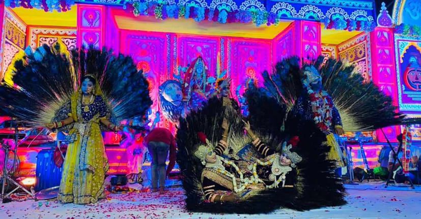 श्री त्रिपुर मां बाला सुंदरी देवी मेला पंडाल में मां भगवती जागरण कार्यक्रम में झांकी प्रस्तुत क?