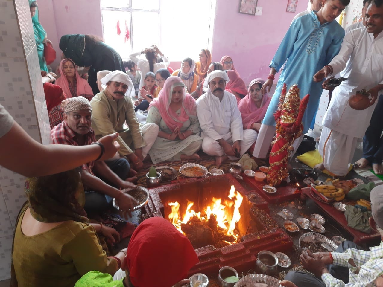 अंताल बिरादरी की मेल में पूजा अचर्ना व भंडारे के दृश्य:- संवाद अंताल बिरादरी की मेल में पूजा अचर्ना व भंडारे के दृश्य:- संवाद