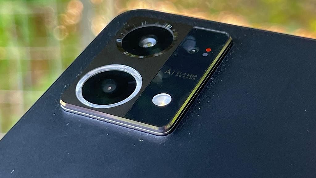 Oppo F21 Pro Review: How is this smartphone with scratchproof design for Rs 22,999? 13