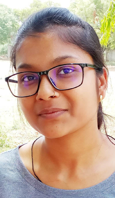 कुशी ओमर। कुशी ओमर।