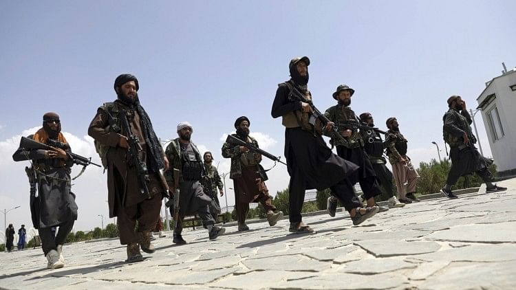 कार्रवाई: पाकिस्तान-अफगानिस्तान सीमा से आतंकवादियों को हटा रहा तालिबान, इस्लामाबाद से मिली थी कड़ी चेतावनी