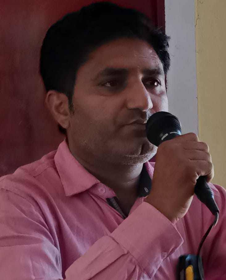 विद्यालय प्रबंधक राजकुमार शर्मा विद्यालय प्रबंधक राजकुमार शर्मा