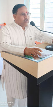 पूरनपुर में जिला प्रशिक्षण वर्ग को संबोधित करते भाजपा के प्रदेश सह संगठन महामंत्री कर्मवीर सिंह पूरनपुर में जिला प्रशिक्षण वर्ग को संबोधित करते भाजपा के प्रदेश सह संगठन महामंत्री कर्मवीर सिंह