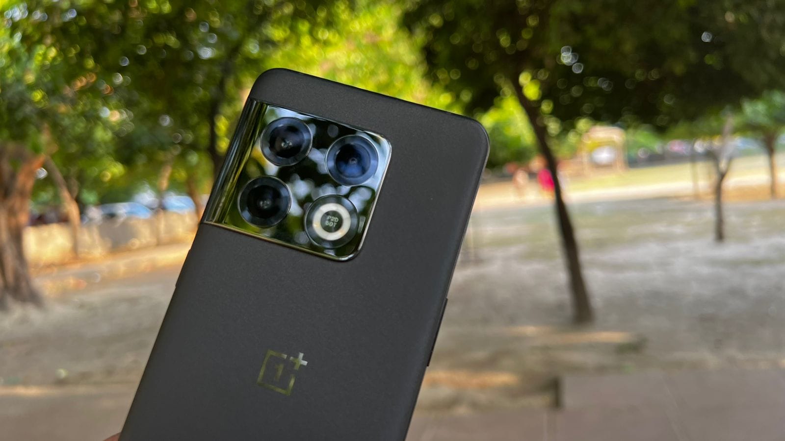OnePlus 10 Pro 5G Review: परफेक्ट कैमरे के साथ एक परफेक्ट फ्लैगशिप