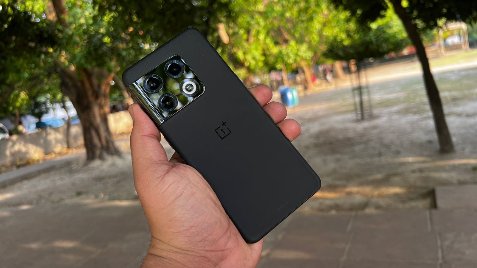 OnePlus 10 Pro 5G Review: परफेक्ट कैमरे के साथ एक परफेक्ट फ्लैगशिप