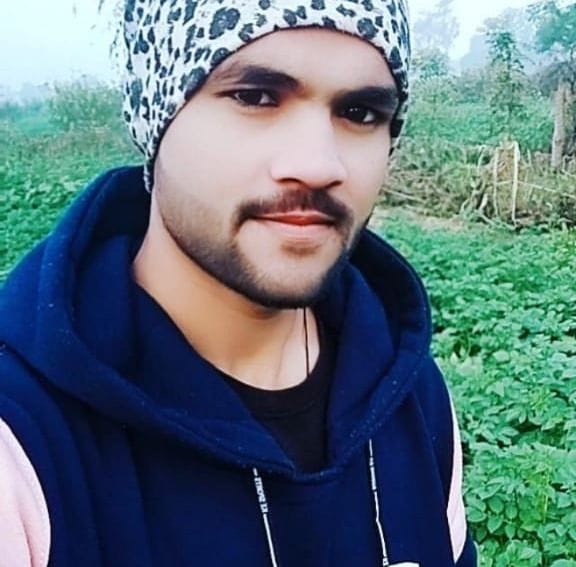 मृतक मनोहर की फाइल फोटो। संवाद मृतक मनोहर की फाइल फोटो। संवाद