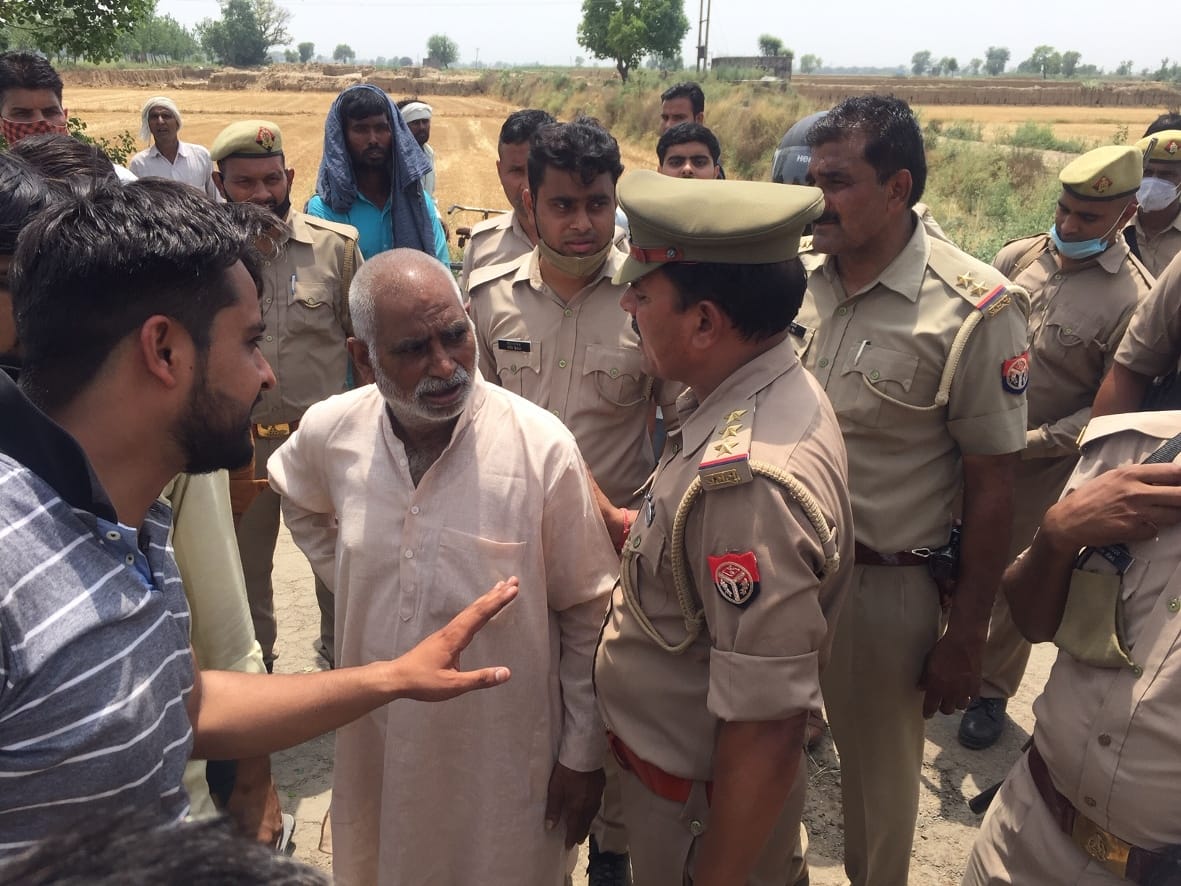 पांची-चमरावल मार्ग स्थित रायल कॉन्वेंट इंटर कालेज में बस की चपेट में छात्र आयुष की मौत के बाद पुल?