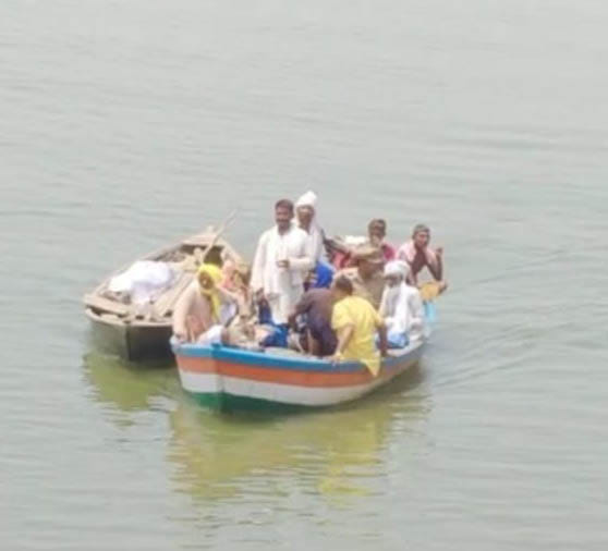 Three teenagers taking a bath in Yamuna drowned