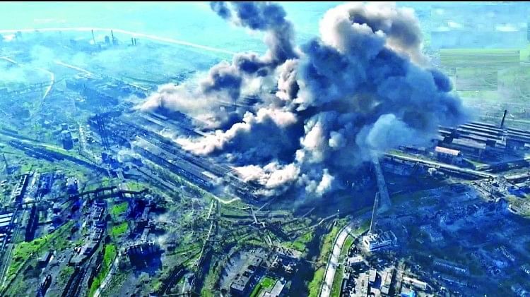 Russia Ukraine War: आईएईए रिपोर्ट से पहले यूक्रेन ने विकिरण तबाही पर चेताया, जेलेंस्की बोले- अंतिम रिएक्टर बंद