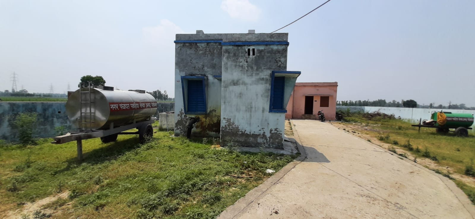 पकड़िया नौगवां में बंद पड़ा नलकूप। संवाद