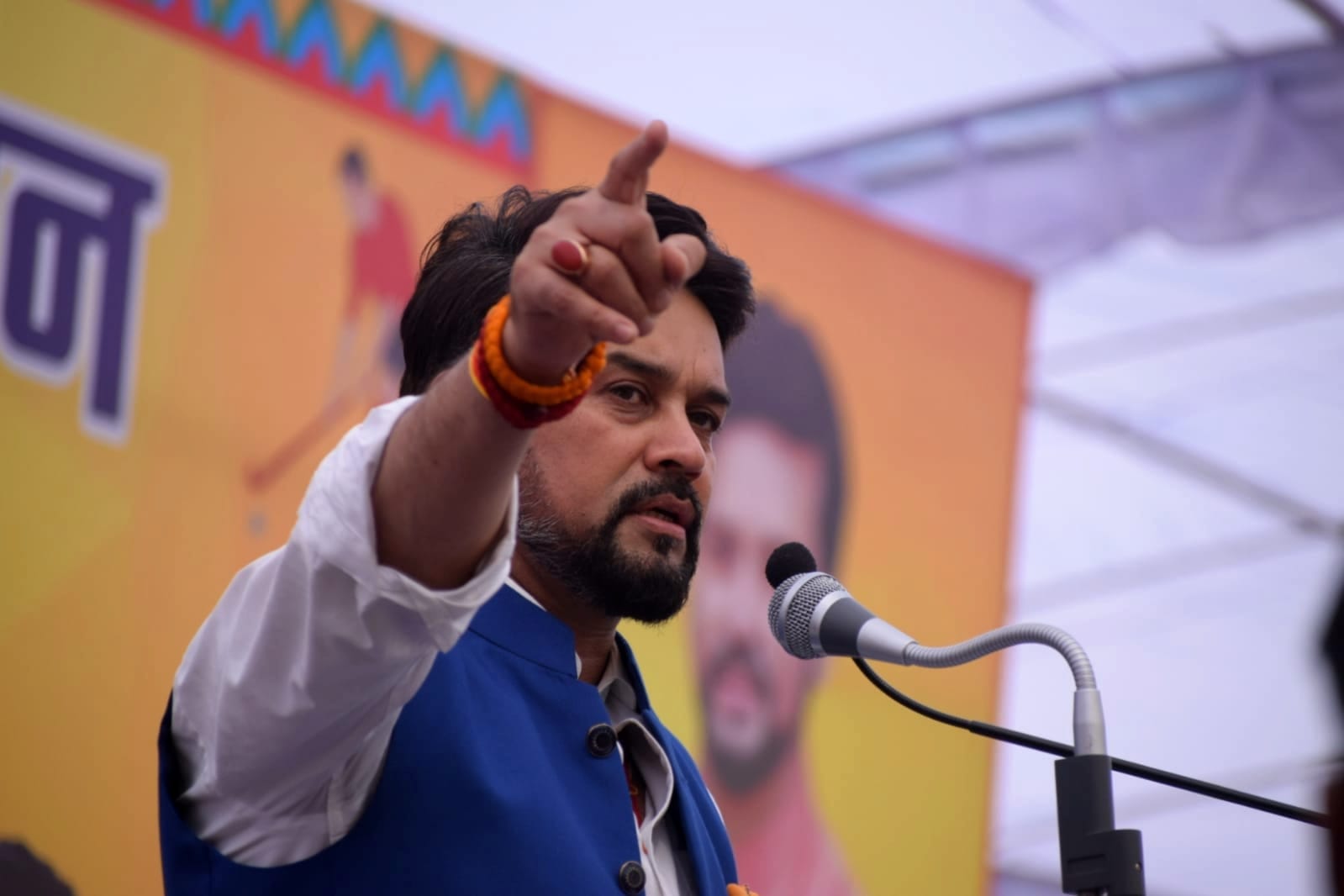 माजरा में एस्ट्रोटर्फ हॉकी मैदान के शिलान्यास के बाद जनसभा को संबोधित करते केंद्रीय खेल मंत्री ? माजरा में एस्ट्रोटर्फ हॉकी मैदान के शिलान्यास के बाद जनसभा को संबोधित करते केंद्रीय खेल मंत्री ?