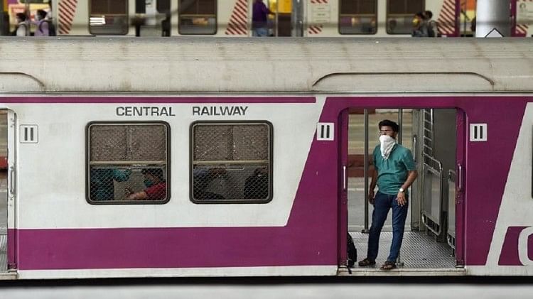 भारतीय रेल: फिर महंगा होगा प्लेटफॉर्म टिकट, भीड़ को नियंत्रित करने के लिए रेलवे ने की तैयारी