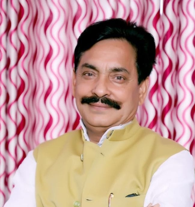 विधायक प्रदीप यादव विधायक प्रदीप यादव