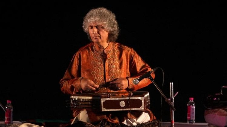 Discovery of the World: Santoor My Life Music