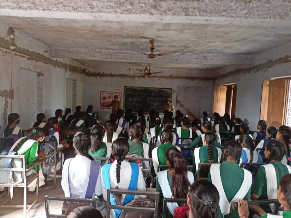 खतौली स्कूल में आयोजित कार्यक्रम में उपस्थित अतिथिगण। खतौली स्कूल में आयोजित कार्यक्रम में उपस्थित अतिथिगण।