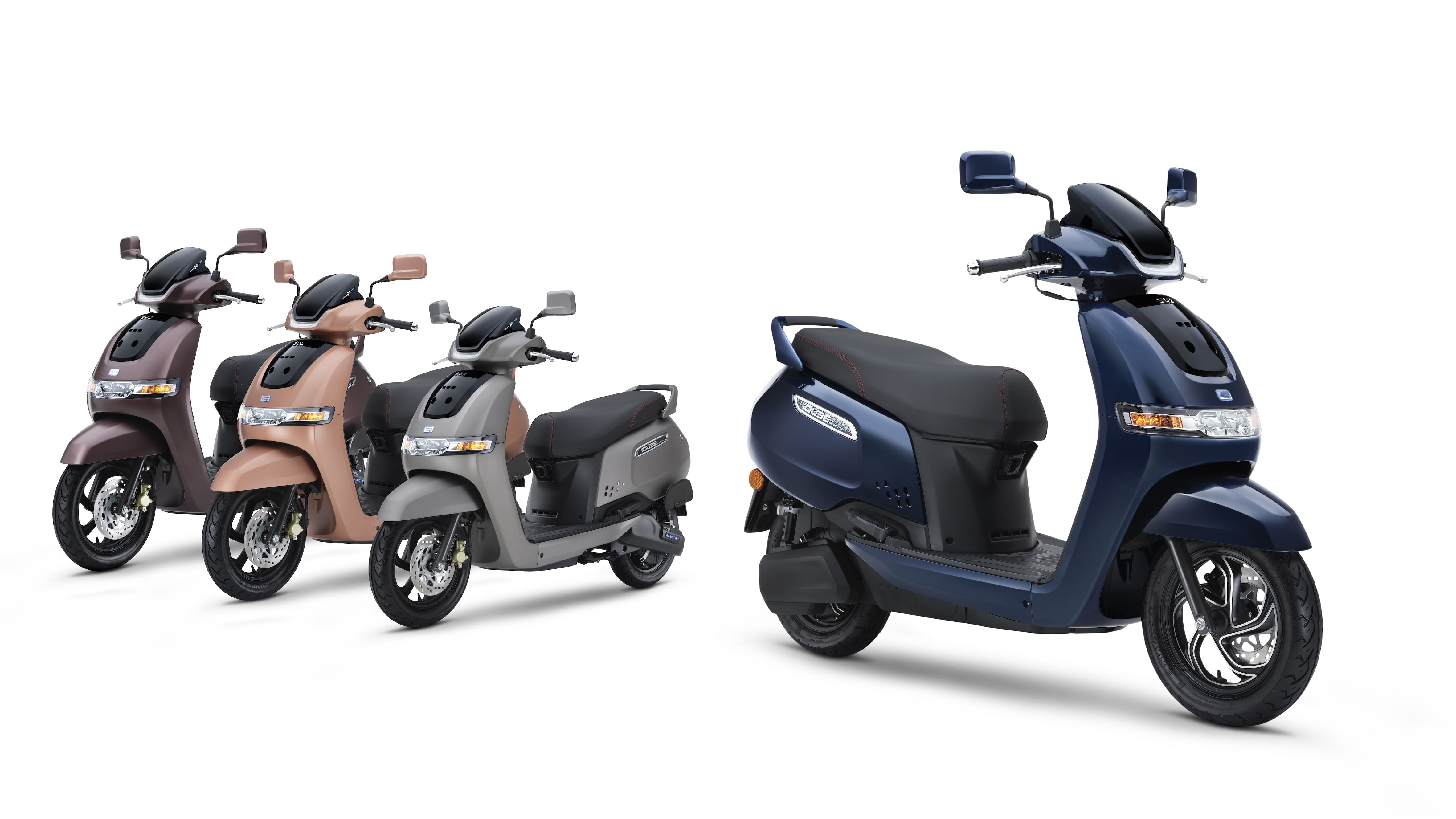 tvs electric scooter hindi