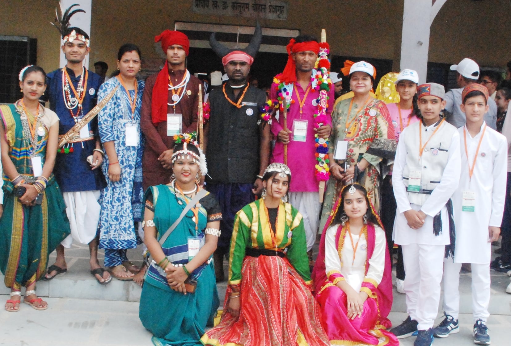 बागपत के सम्राट पृथ्वीराज डिग्री कालेज में आयोजित राष्ट्रीय एकता शिविर में प्रतिभाग करने पहुंच?