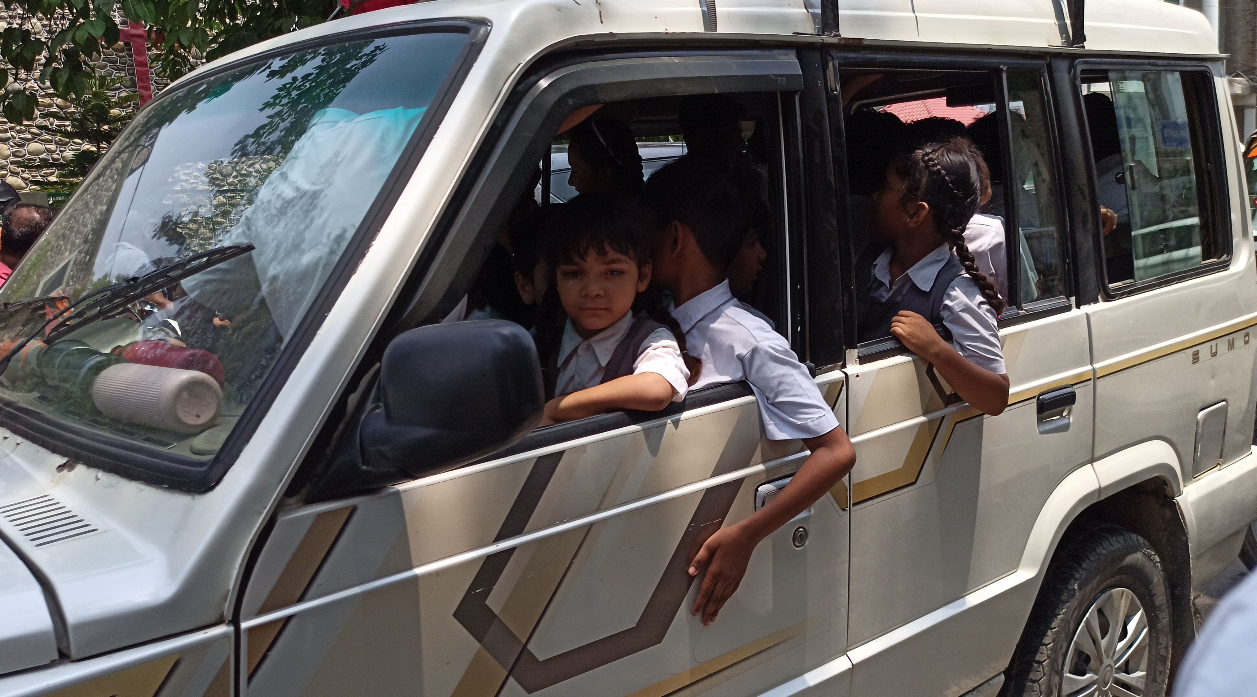 Childhood in danger, no rules for them Childhood in danger, no rules for them