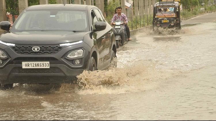 Haryana Weather Update: नौतपा के दौरान नहीं पड़ेगी भीषण गर्मी, आज भी उत्तरी जिलों में बारिश की संभावना