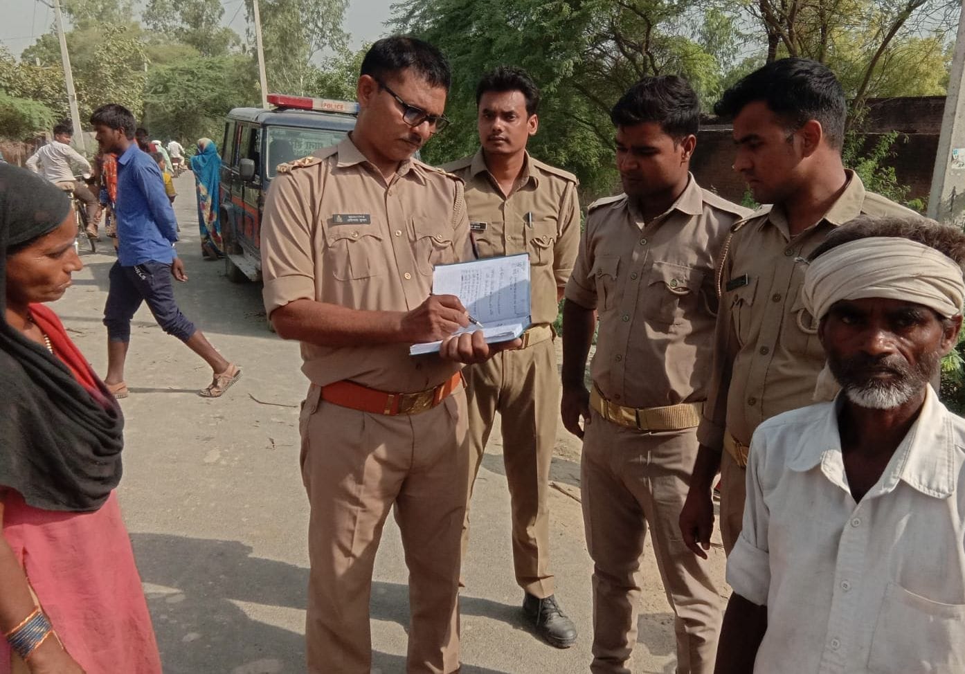 hardoi news,Truck tramples farmer, death hardoi news,Truck tramples farmer, death