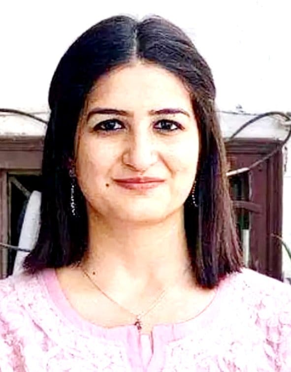 इशिता राठी इशिता राठी