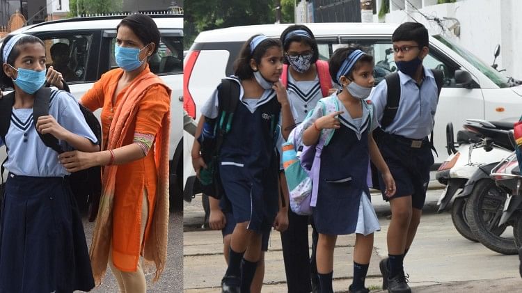 माध्यमिक स्कूलों में भी छात्रों को फुल पैंट व शर्ट पहनकर आने के निर्देश माध्यमिक स्कूलों में भी छात्रों को फुल पैंट व शर्ट पहनकर आने के निर्देश